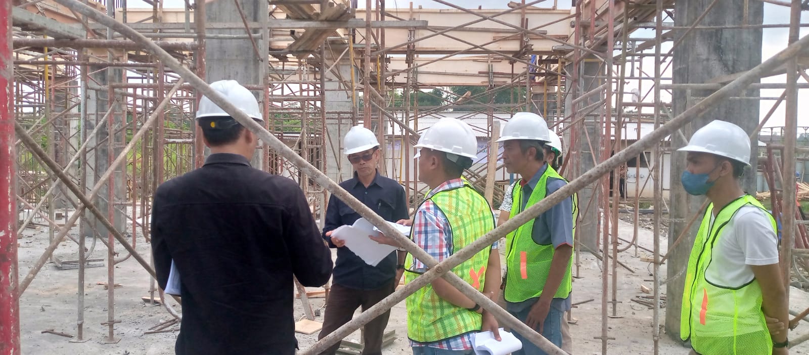 Dugaan Persekongkolan Lelang Pembangunan Gedung Bapelitbangda Kota