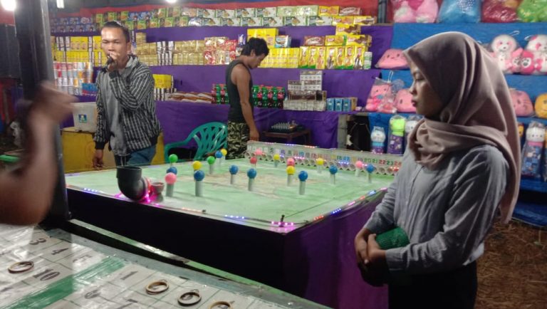 Judi Berkedok Pasar Malam Resahkan Warga Judi Berkedok Pasar Malam Resahkan Warga