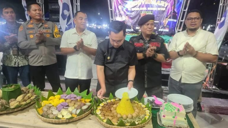 Pj Bupati Jeneponto Menghadiri Anniversary 21 Tahun KIWAL Garuda Hitam, Dr Reza : Tetap Kompak dan Kawal Pembangunan Daerah