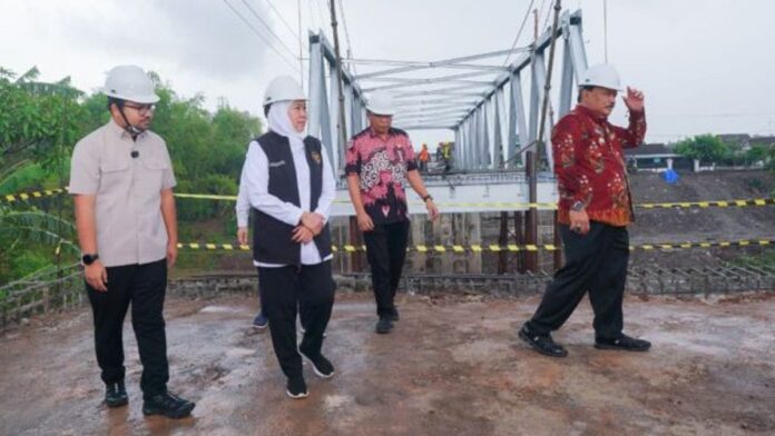 Khofifah
