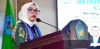 Wamenkop Farida Tegaskan Peran Penting Universitas Perkuat Koperasi