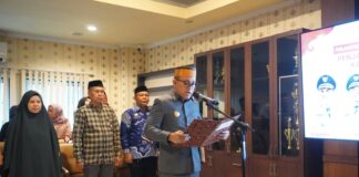 Bupati H. Paris Yasir Resmi Lantik dan Ambil Sumpah Maskur Sebagai Sekda Kabupaten Jeneponto