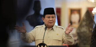 Prabowo Tegaskan Indonesia Mampu Tangani Bencana Sumatera, Tolak Bantuan Luar Negeri