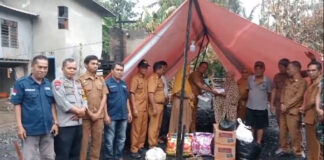 Serahkan Bantuan Rp2.780.000 Kepada Korban Kebakaran di Belokallong, Lurah Bontoa: Terima Kasih Kepada Kader posyandu dan Warga Bontoa Yang Ikut Berpartisipasi