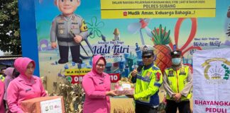 Kapolres Subang Tinjau Pos Pengamanan Ops Ketupat Lodaya 2026, Bhayangkari Berikan Tali Asih untuk Personel