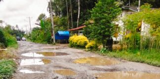 Jalan Raya Sipirok Sipagimbar Status Jalan Provinsi Semakin Hari Semakin Rusak