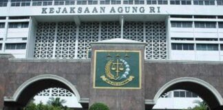 Kejagung Tahan Bos Tambang Bauksit dalam Kasus Korupsi IUP di Kalbar