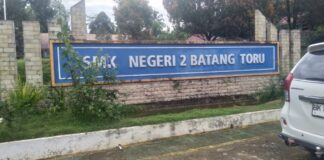Kepala SMKN 2 Batangtoru Diduga Gelapkan Bantuan Alat Berat dari PT. AR